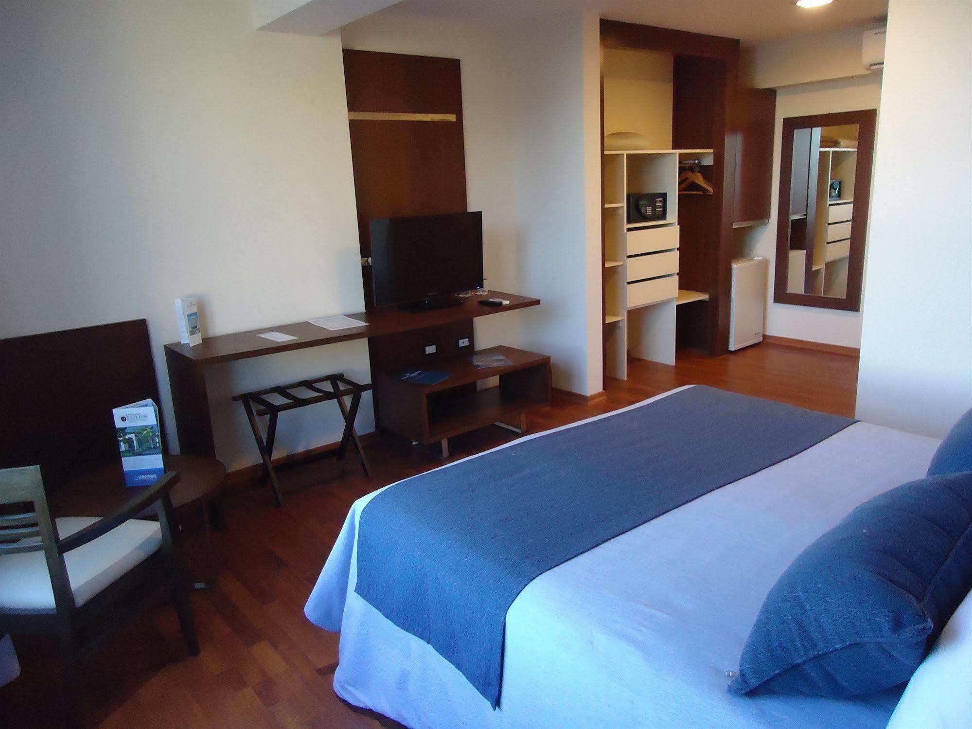 Puerto Amarras Hotel & Suites Санта Фе Екстериор снимка